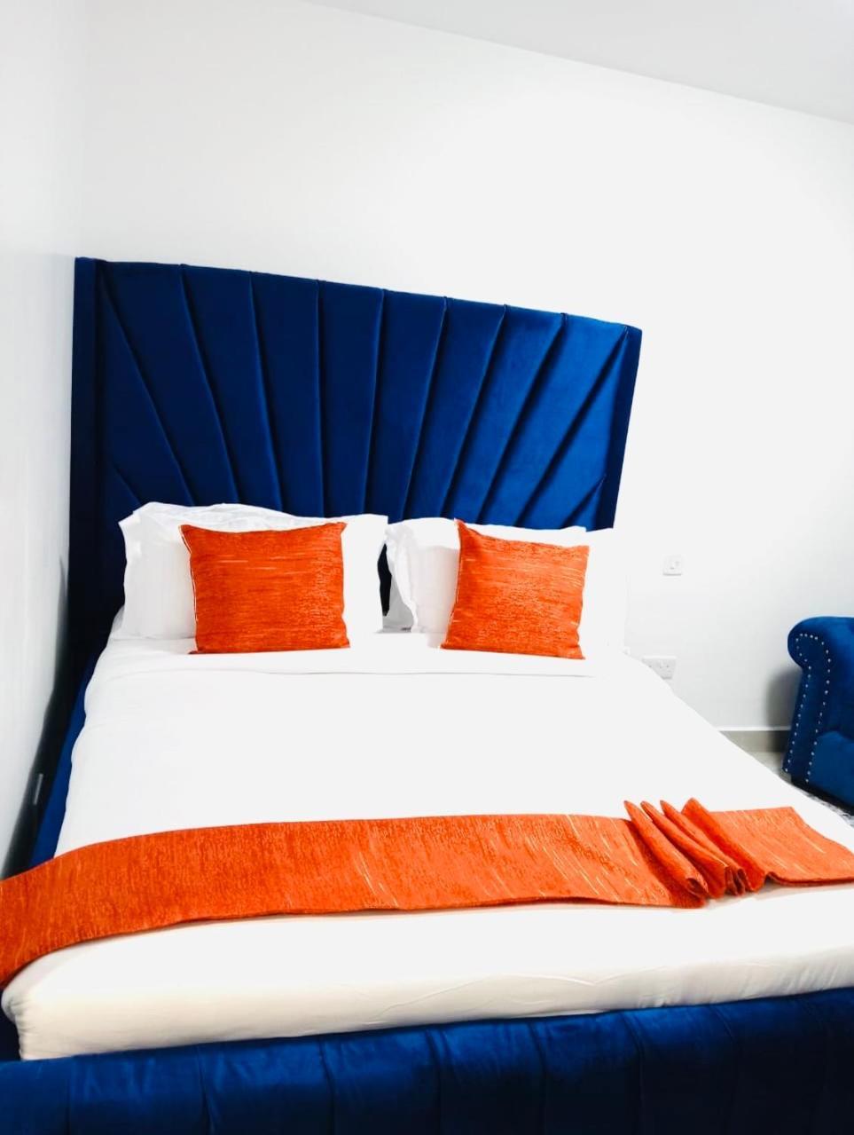 Guest house Marina Homes