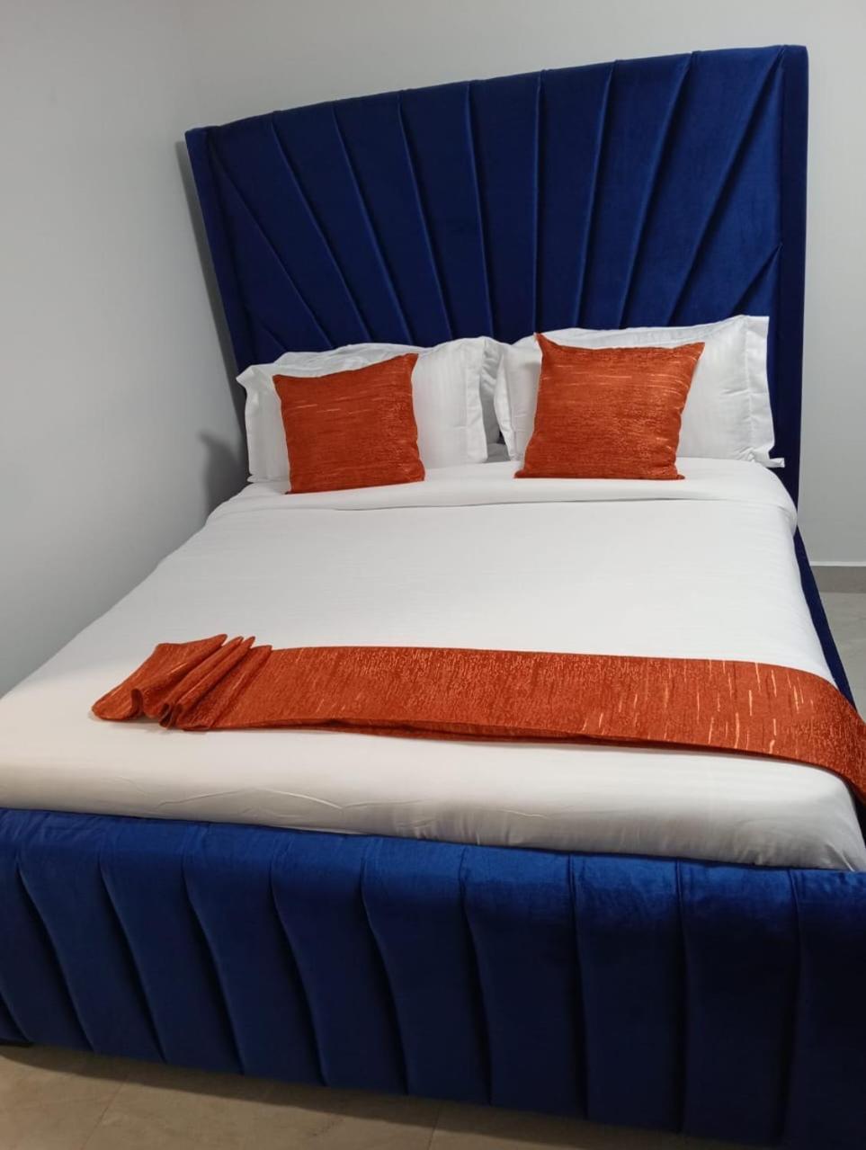 Guest house Marina Homes