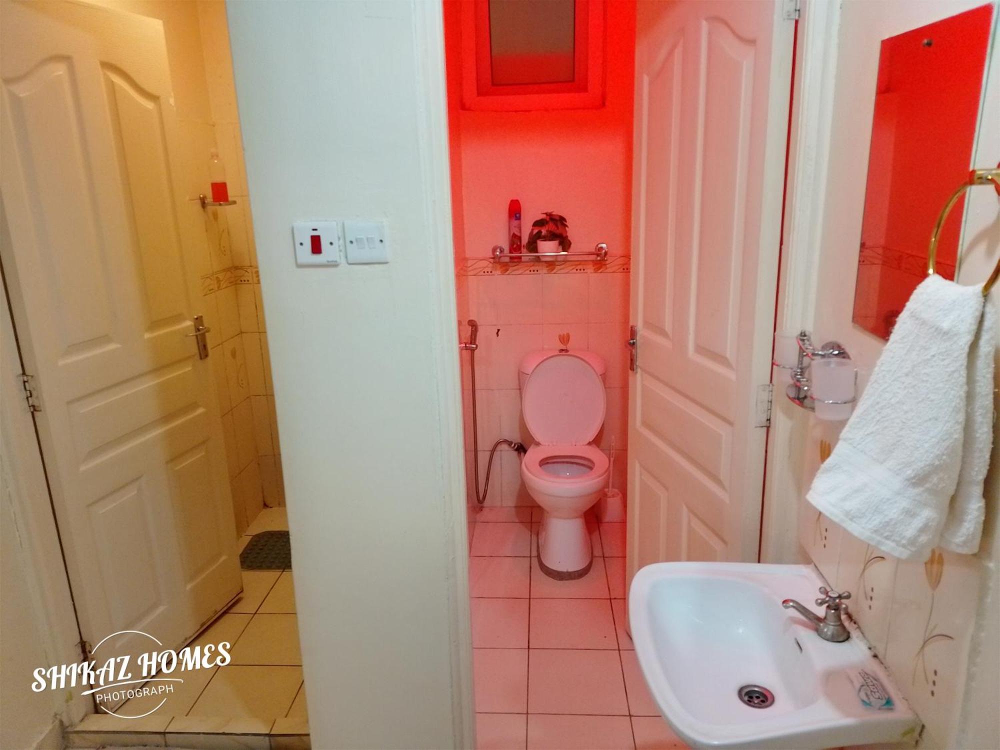 Shikaz Apartment