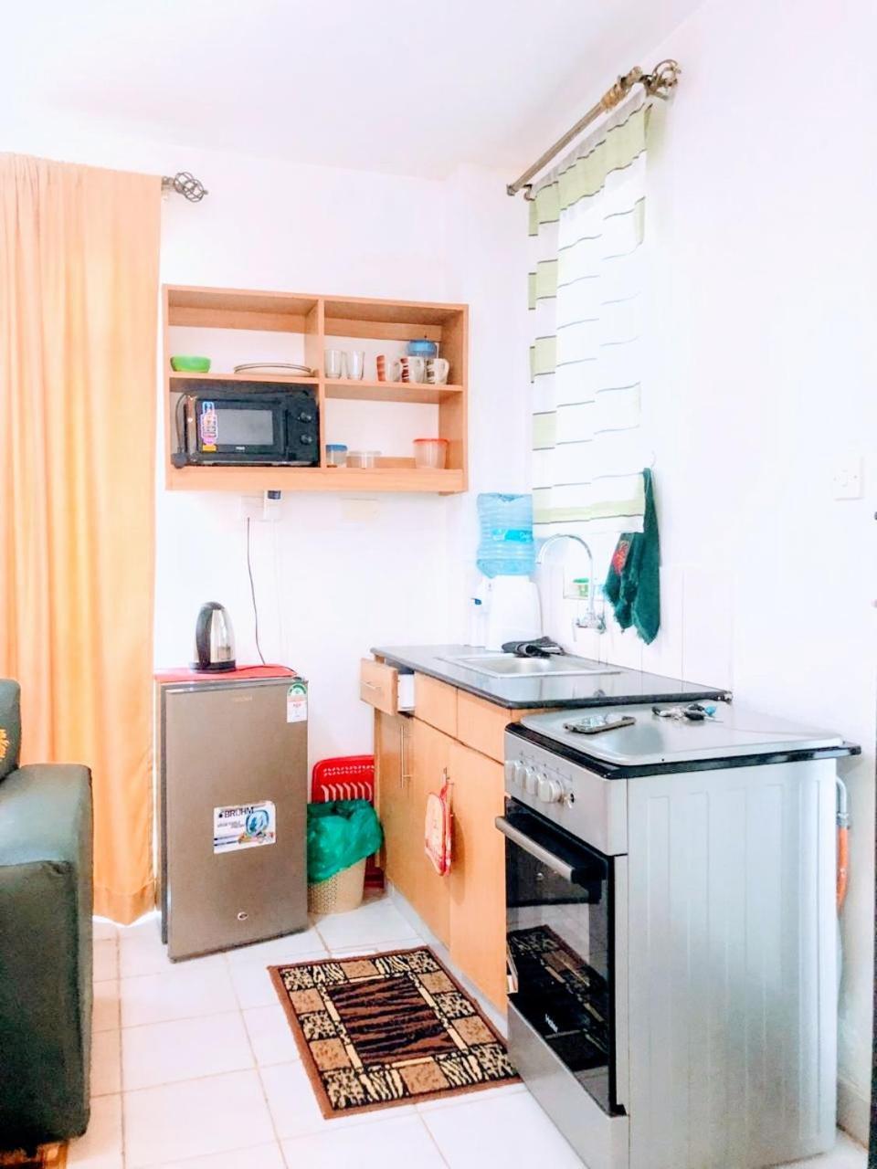 Cozy Comfort * Nairobi