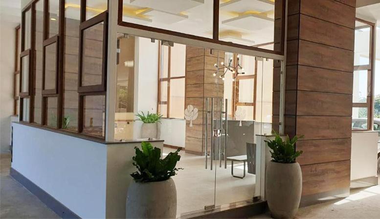 Modern, Fully Furnished 2bd Apartment
