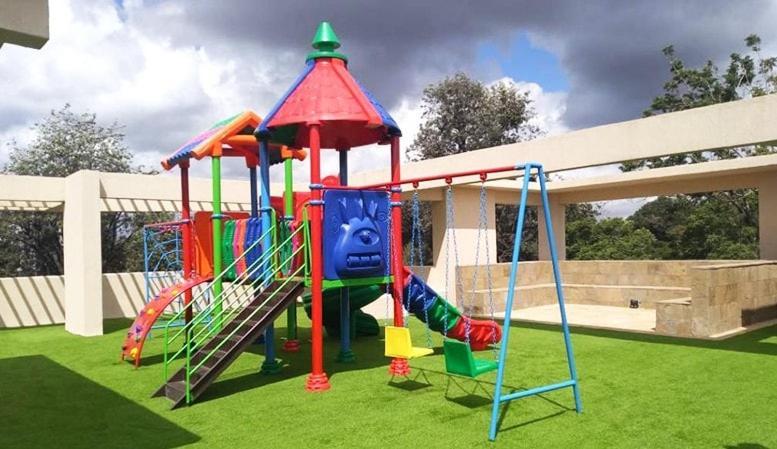 Modern, Fully Furnished 2bd Apartment