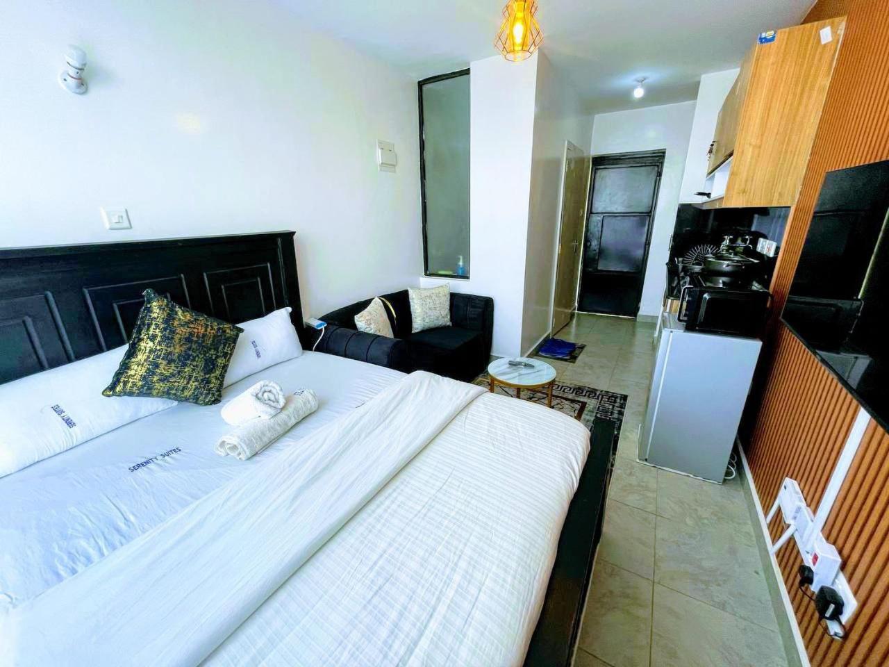Executive Next To Jkia Apartamento *
