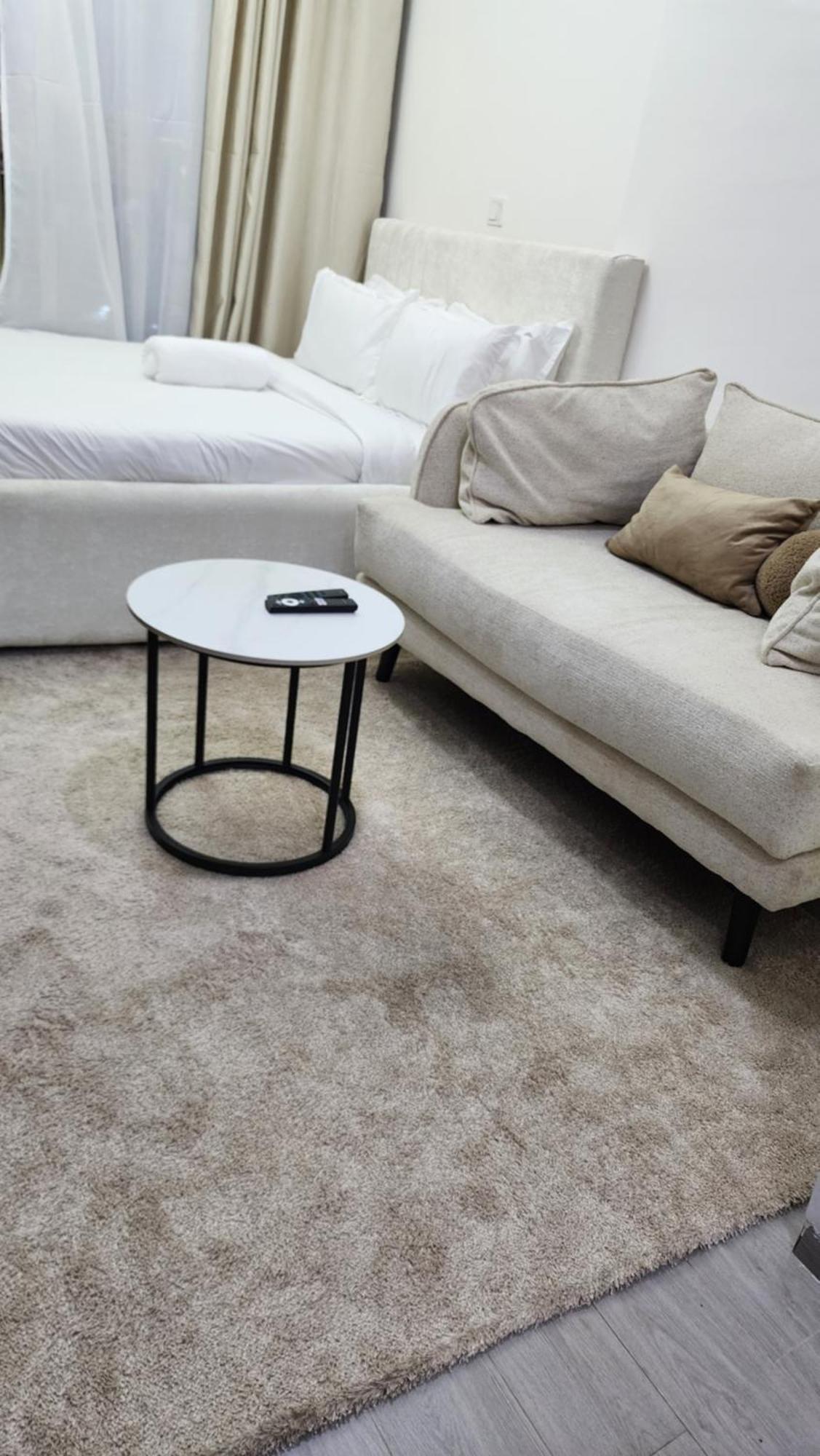 The Mancave With Balcony & Gym Apartment Nairobi