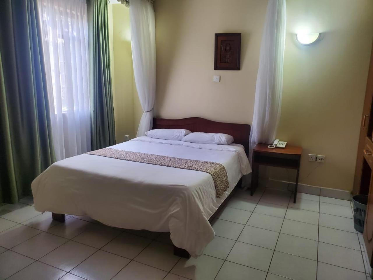 Guest house Adventist Lms & Conference Centre
