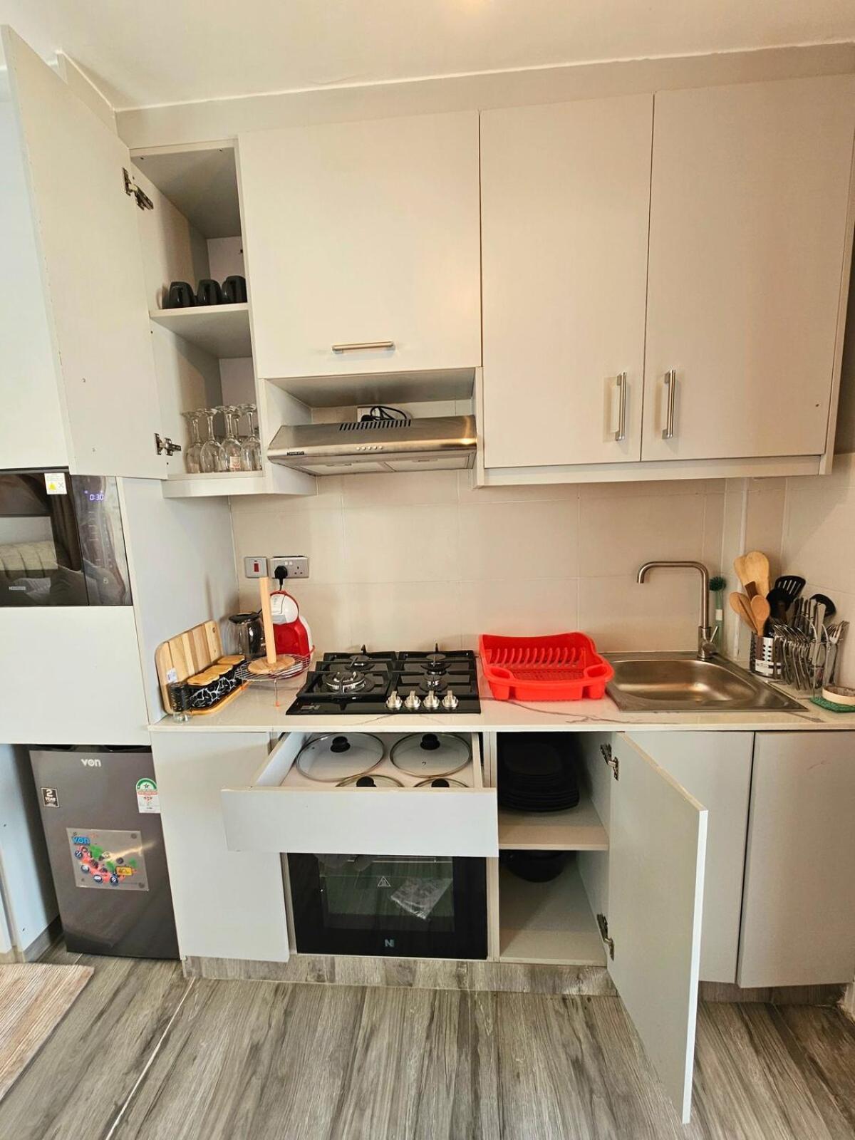 Noble Heights In Jamhuri Apartment