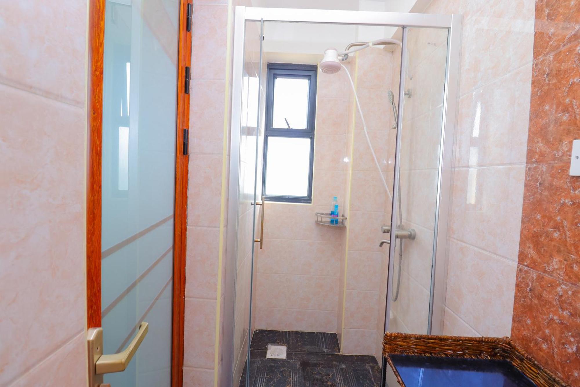 Apartment Tanduu's Specious 2bdr With Full Kittchen & Washmachine In Kilimani *