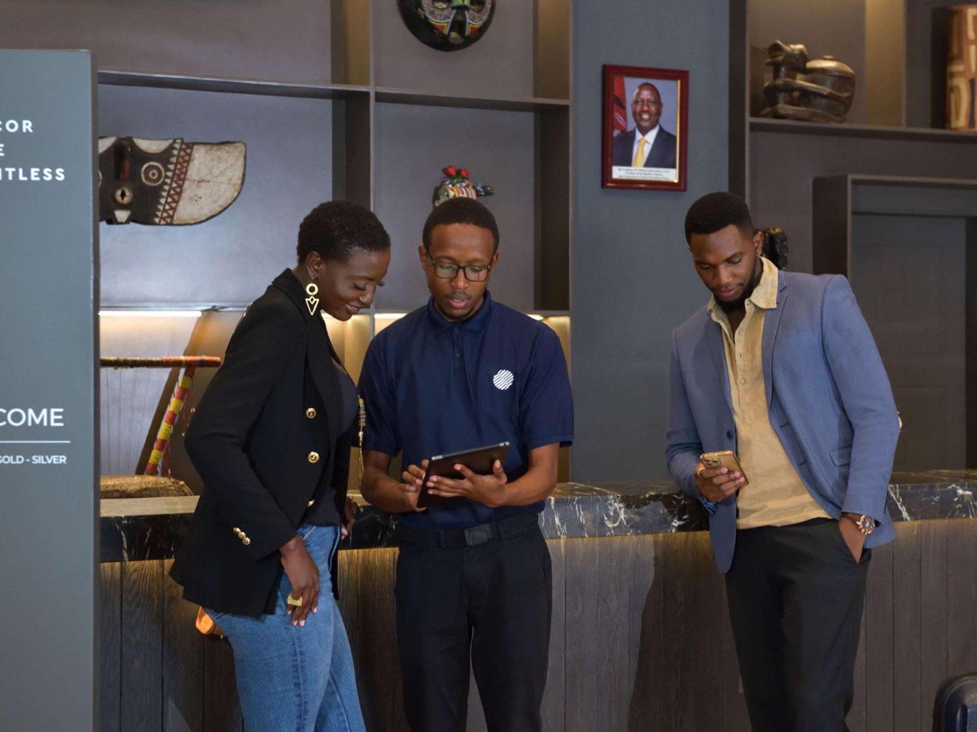Pullman Upper Hill Hotel 5*