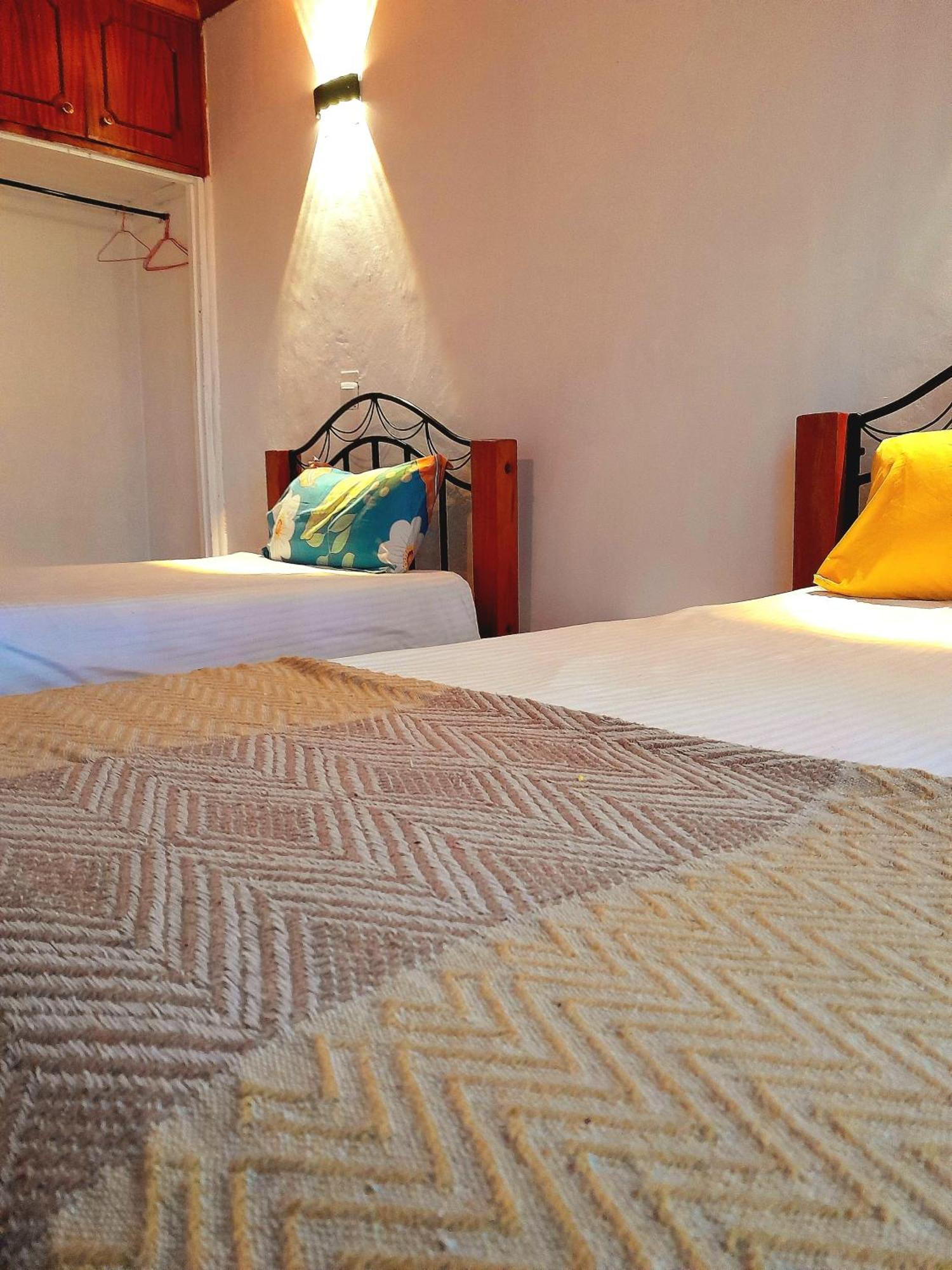 Hostel Indovu Back Packers *
