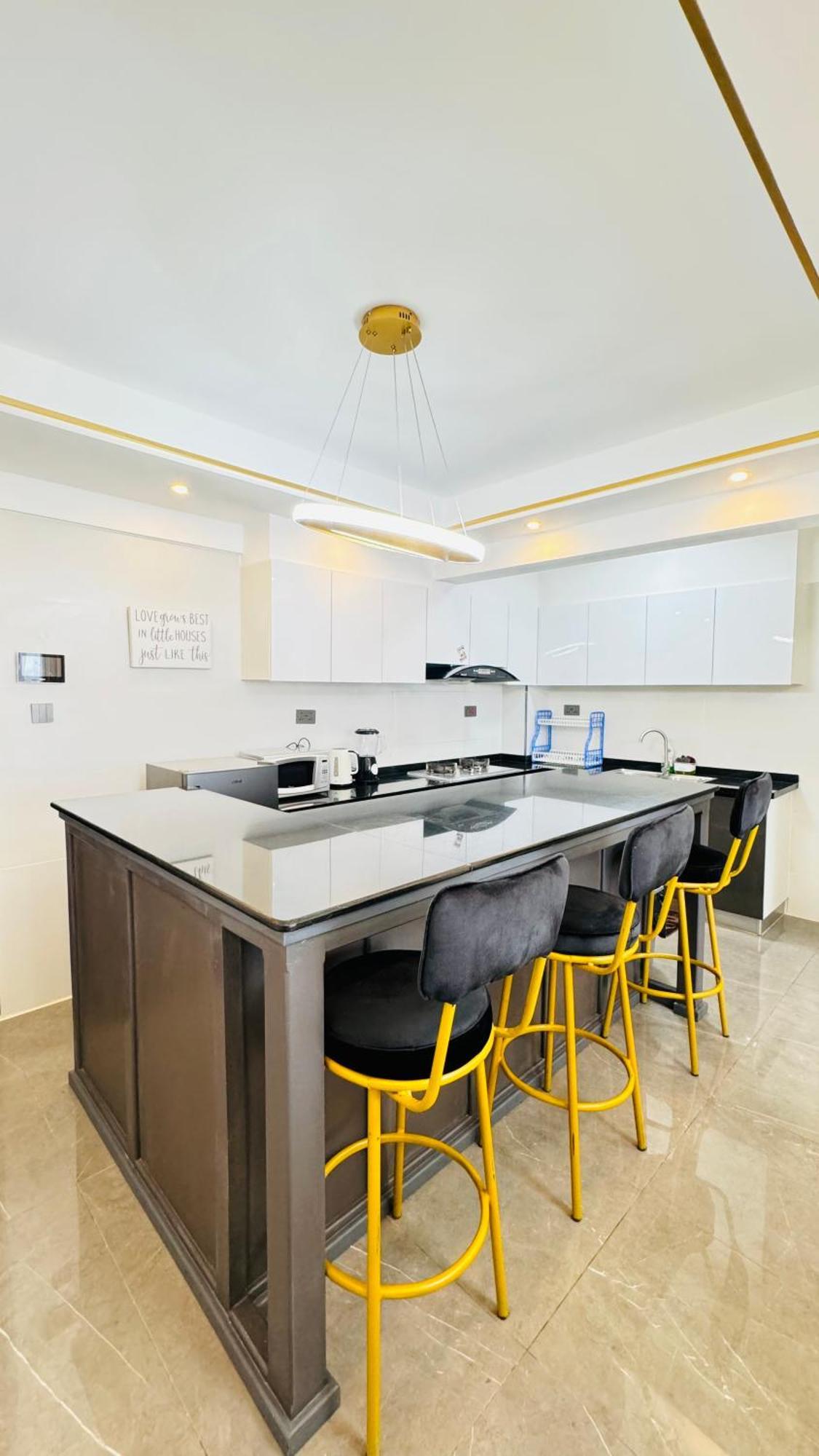 Apartment 2 Bedroom Luxe Apartment, Kileleshwa Near Westlands Nairobi