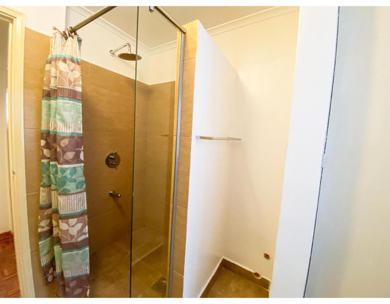 2 Bedroom In Westlands, Embassy Court Apartment Nairobi