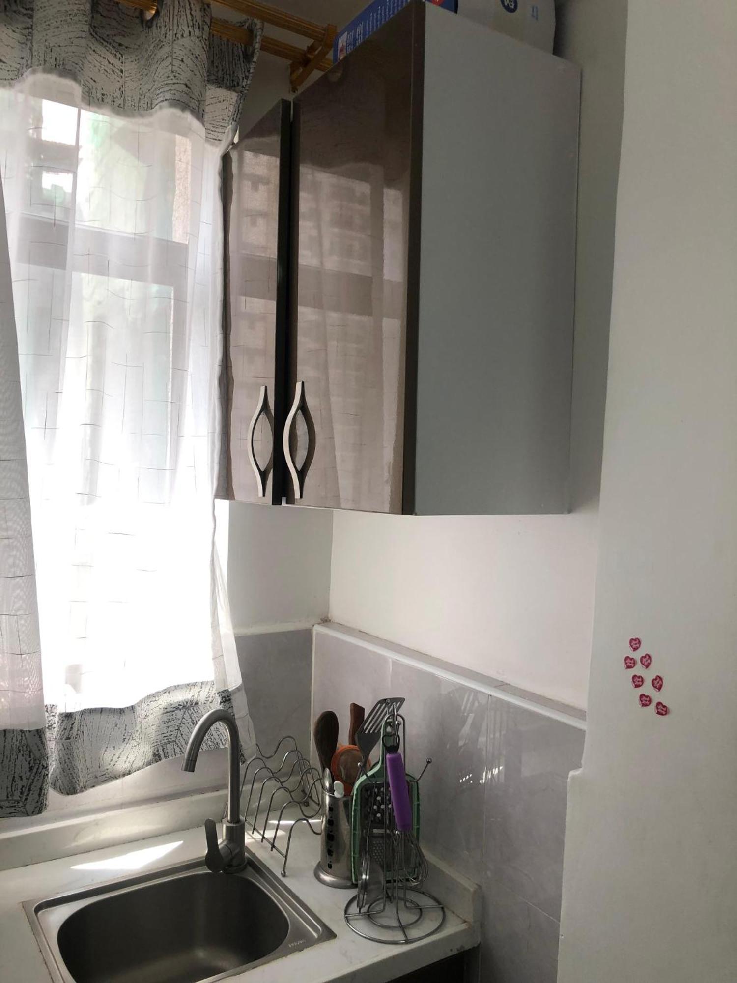 Charming Bedsitter In Kilimani Nairobi