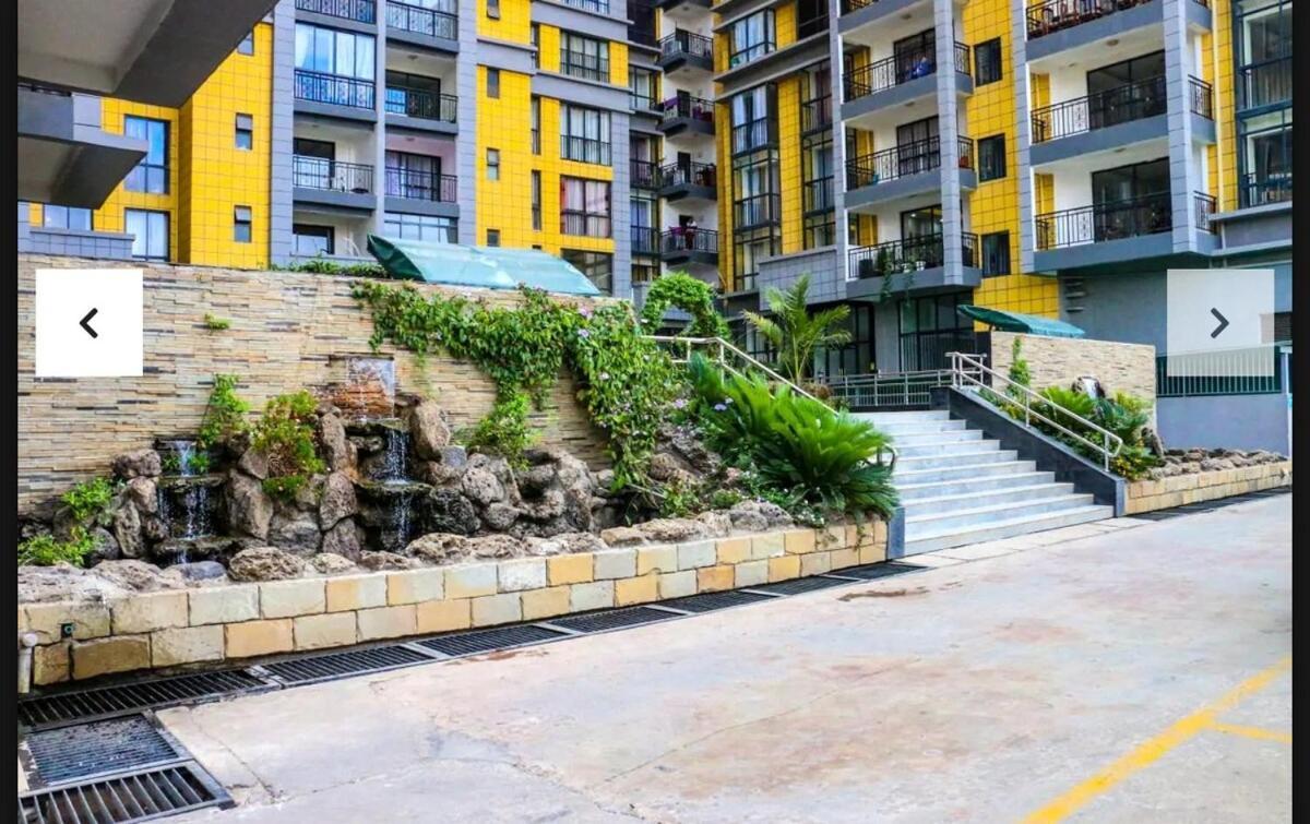 Cozy 3 Bedroom Apt, Indoor Heated Swimming Pool, Gym, Ample Parking, Children Play Area, Relaxing Garden, Amazing Views, In Kilimani Near Yaya Centre, China And Ngong Road Nairobi