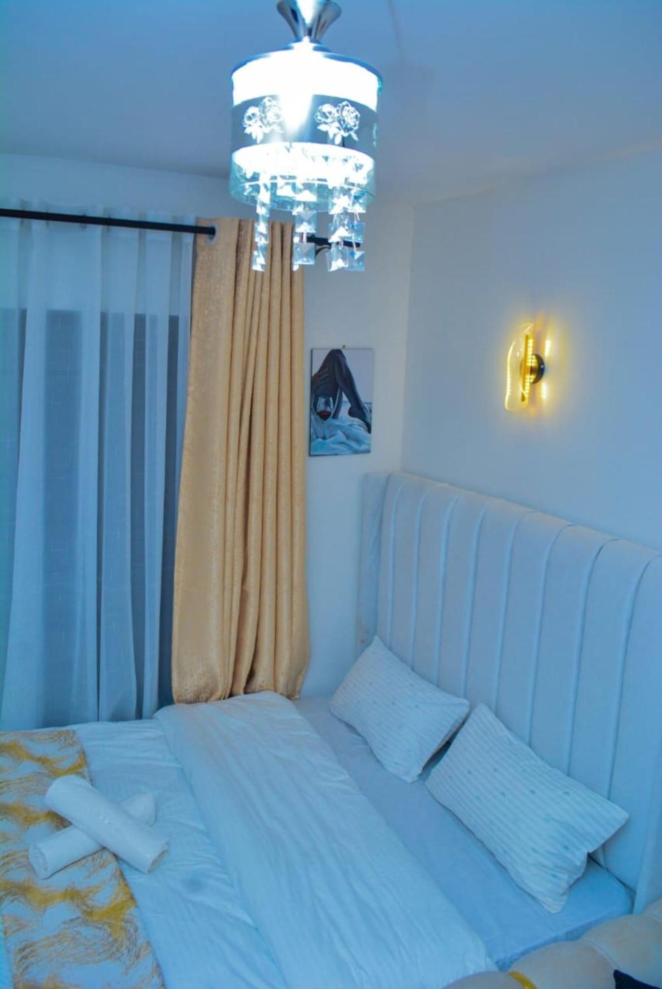 Parl Oasis * Nairobi