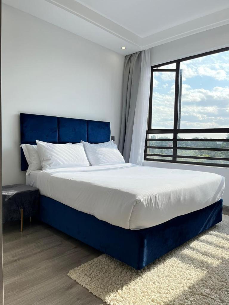 Modern Luxury Two Bedroom With Heated Swimming Pool Fully Equipped Gym Ample Parking Space Child Play Area And Amazing Views Apartment
