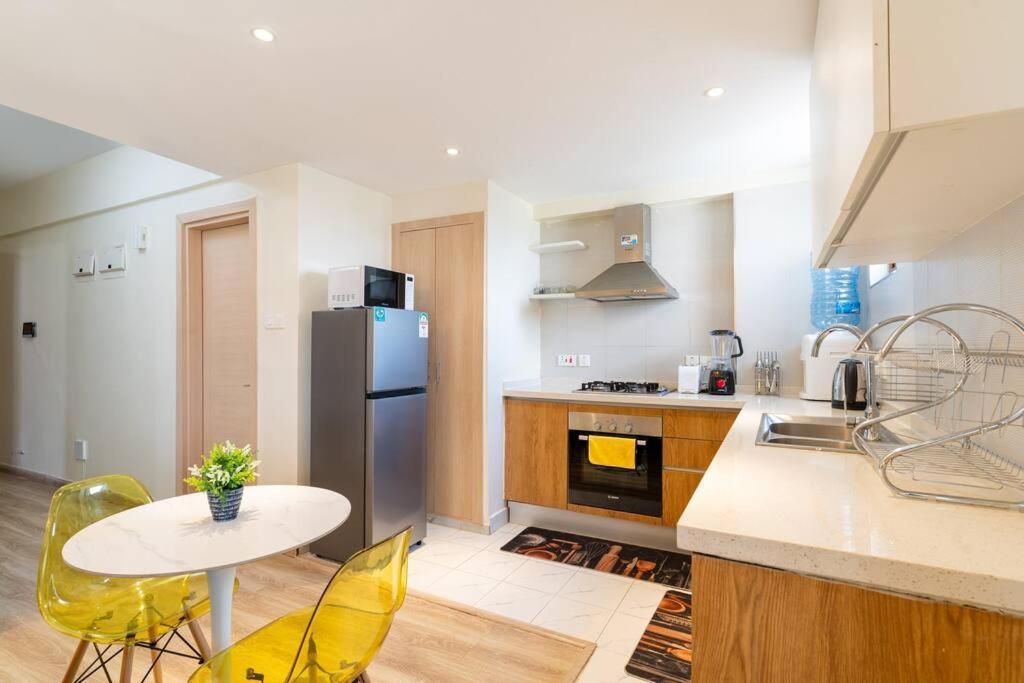Homely Spacious 2br - Moonvalley Dubai Style *