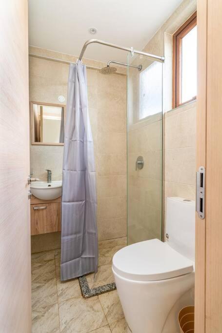 Homely Spacious 2br - Moonvalley Dubai Style Apartment Nairobi