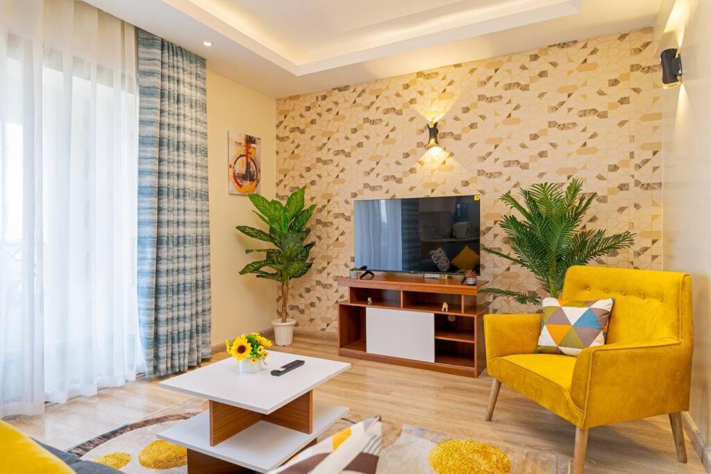 Apartment Homely Spacious 2br - Moonvalley Dubai Style *