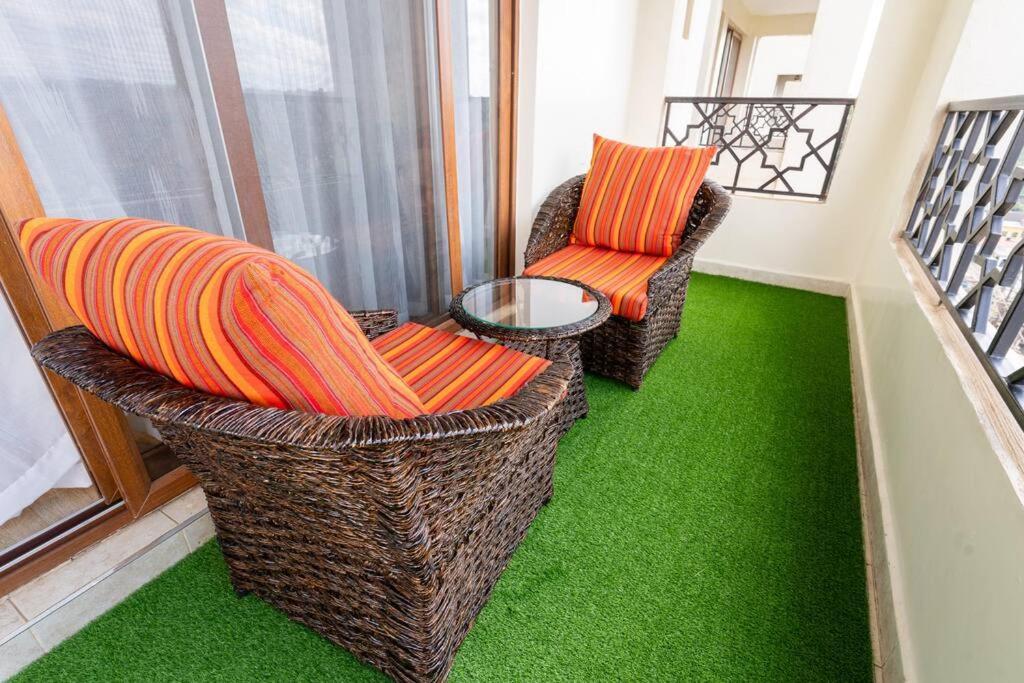 Apartment Homely Spacious 2br - Moonvalley Dubai Style