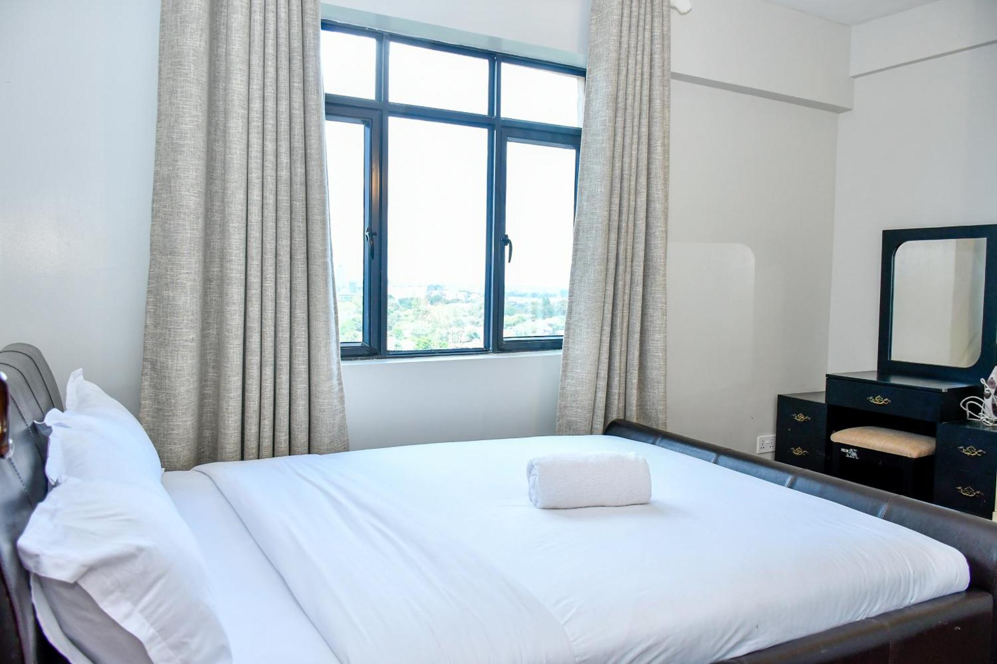 The Wills 3-bedroom With Extra In Kilimani Apartment *
