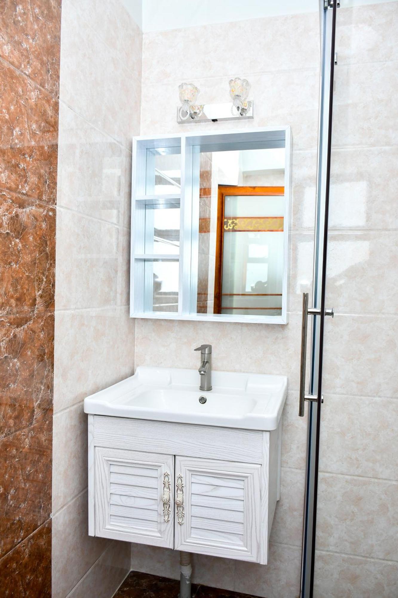 Apartment The Wills 3-bedroom With Extra In Kilimani