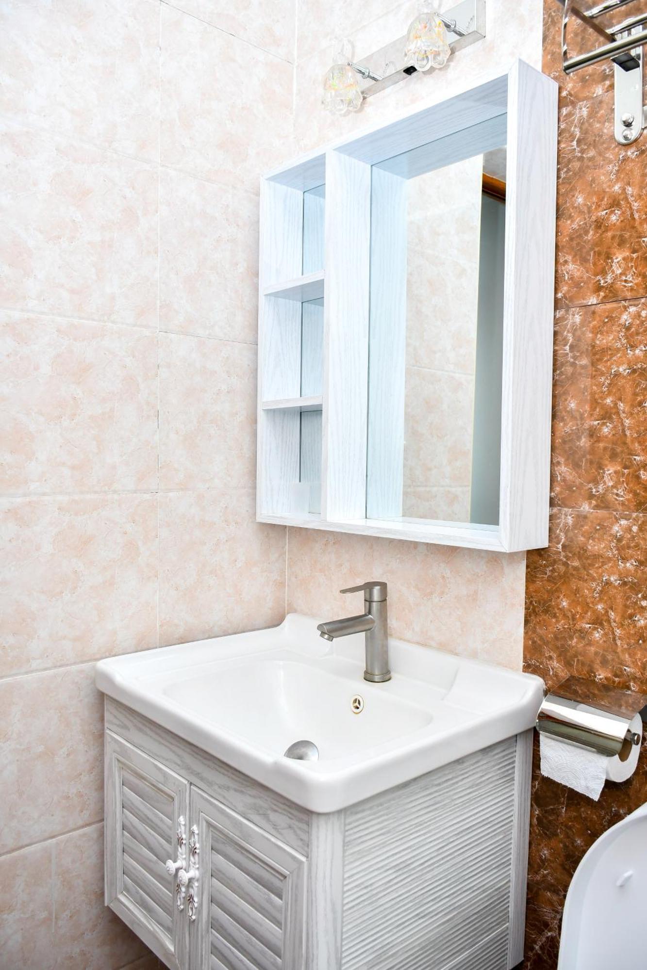The Wills 3-bedroom With Extra In Kilimani *