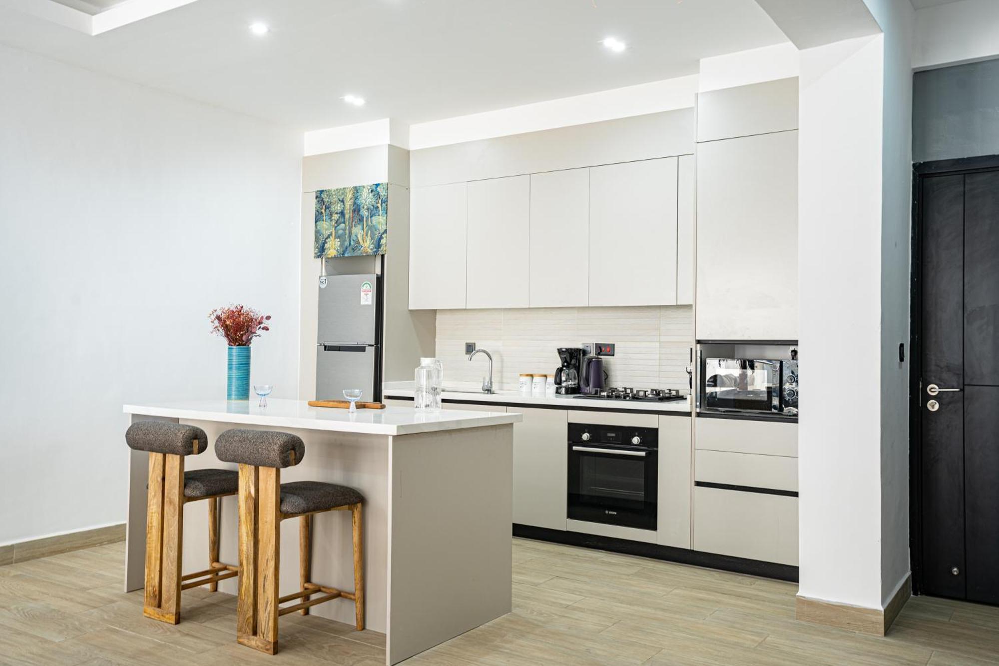 Riverside Square - 2-bedroom Swimming Pool - Gym *