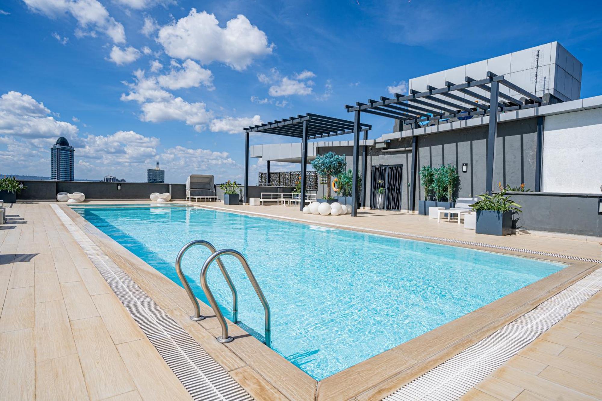 Apartment Riverside Square - 2-bedroom Swimming Pool - Gym