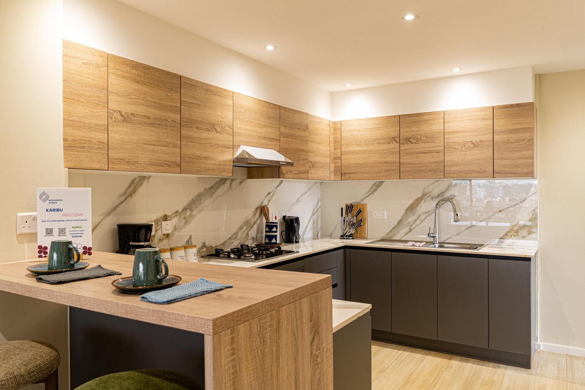 Riverside Square - 2-bedroom Swimming Pool - Gym