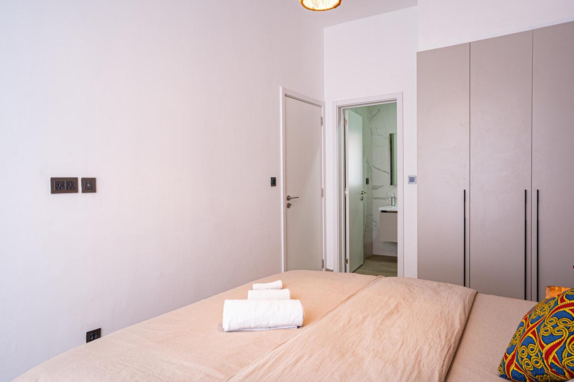 Apartment Riverside Square - 2-bedroom Swimming Pool - Gym *