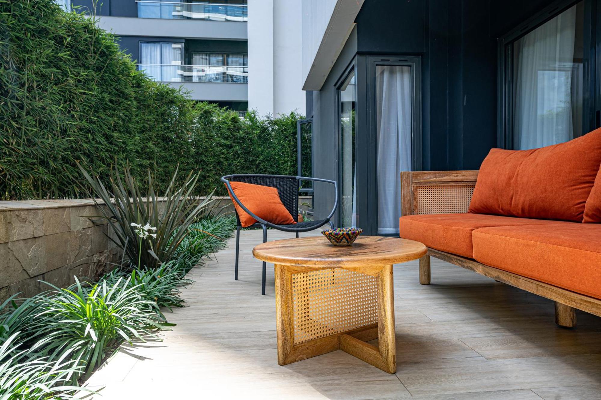 Apartment Riverside Square Two Bedroom Apartment, Swimming Pools, Gym, Workspace, Wonderiss Homes Westland Living Nairobi