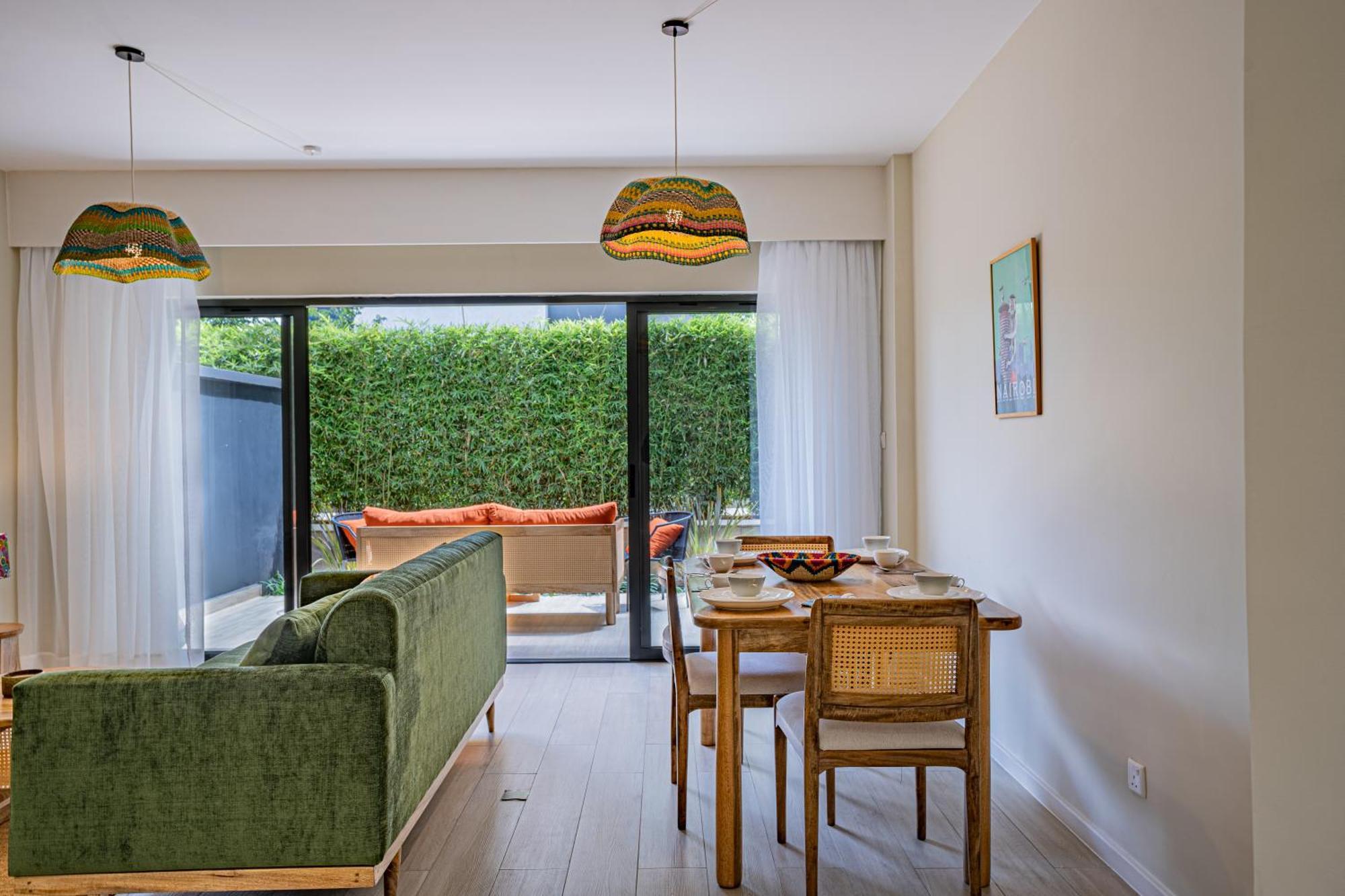 Apartment Riverside Square Two Bedroom Apartment, Swimming Pools, Gym, Workspace, Wonderiss Homes Westland Living