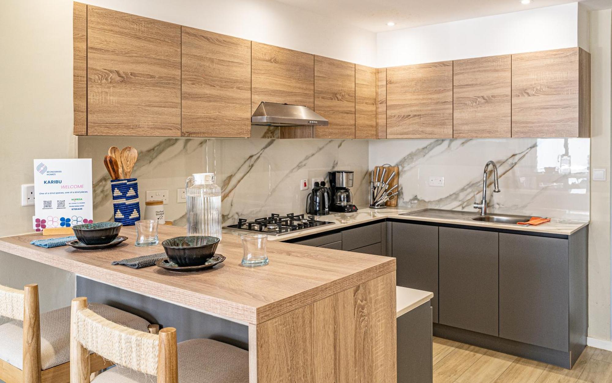 Apartment Riverside Square Two Bedroom Apartment, Swimming Pools, Gym, Workspace, Wonderiss Homes Westland Living *