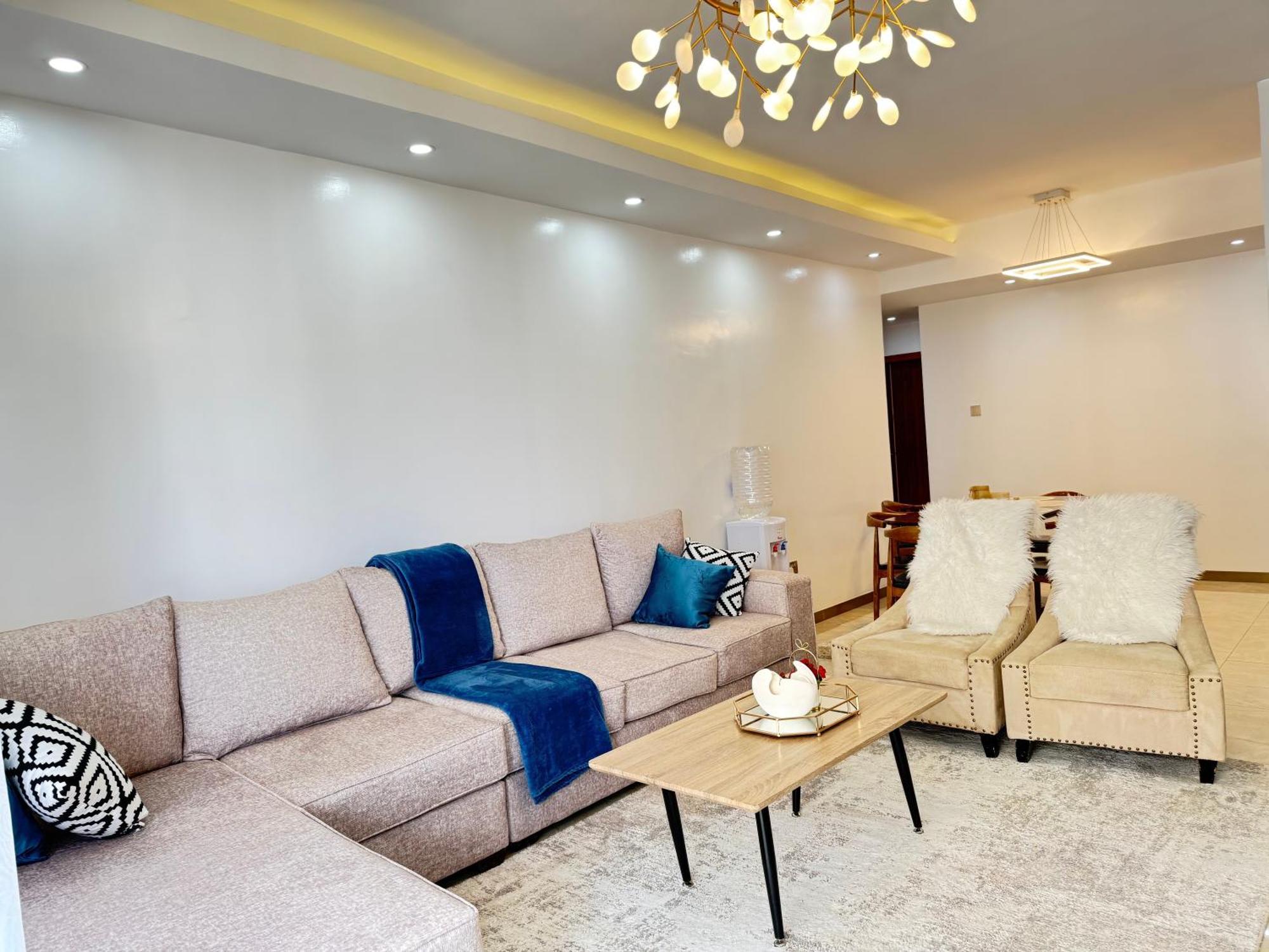 Cozy 3 Bedroom Apt, Indoor Heated Swimming Pool, Gym, Ample Parking, Children Play Area, Relaxing Garden, Amazing Views, In Kilimani Near Yaya Centre, China And Ngong Road Apartment *