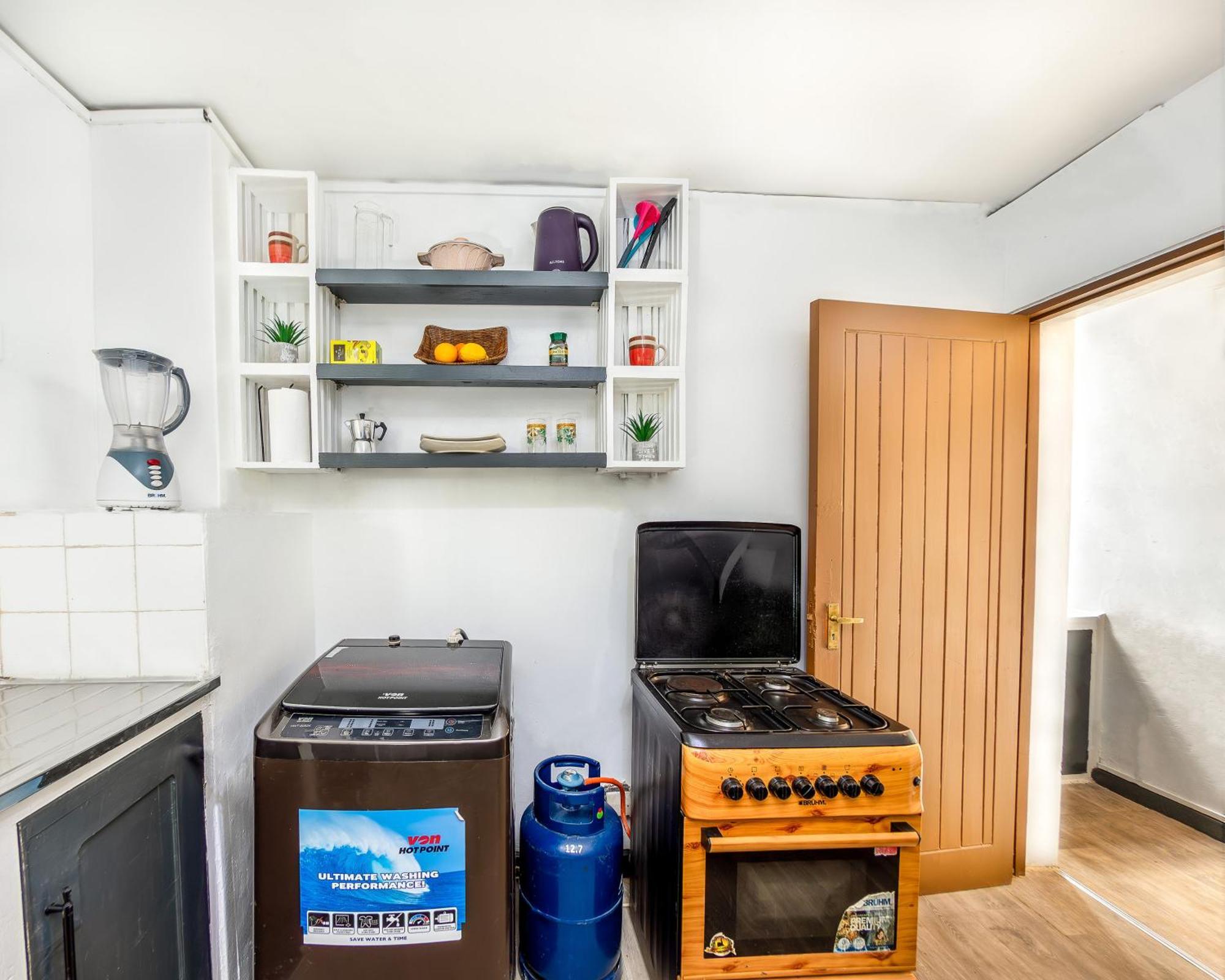 Apartment Queens Nest- Women Only Residences Nairobi