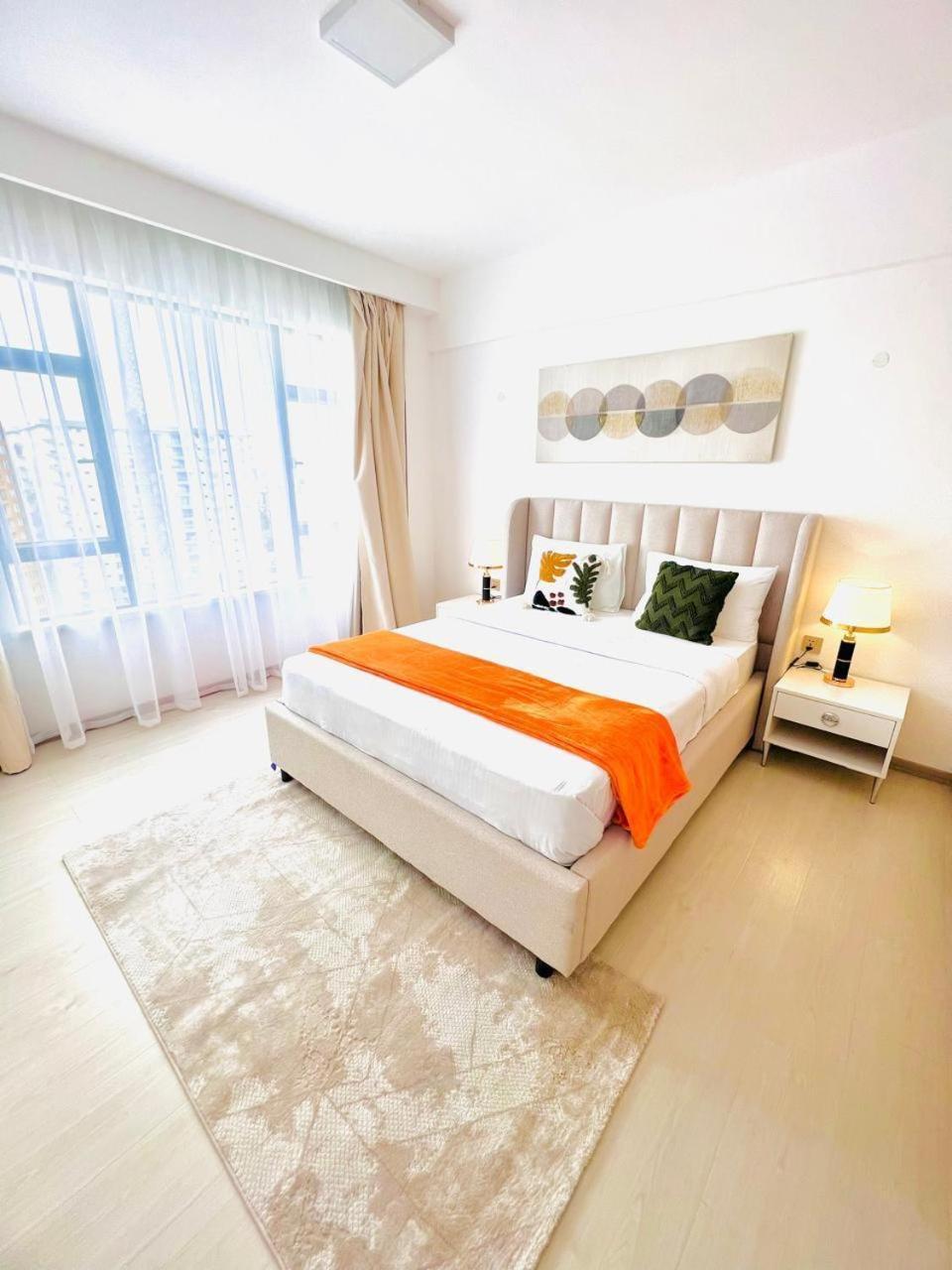 Executive Vibrant View Three Bedroom With Swimming Pool,mordern Equipped Gym Free Parking Space And, Child Play Area And Comforting Rooftop With Views Apartment