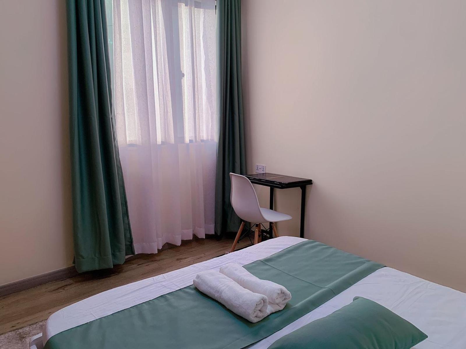 The Modern Executive Serene With Amazing Breathtaking Views ,fully Equipped Gym And Heated Swimming Pool And Private Ample Parking Space Apartment *