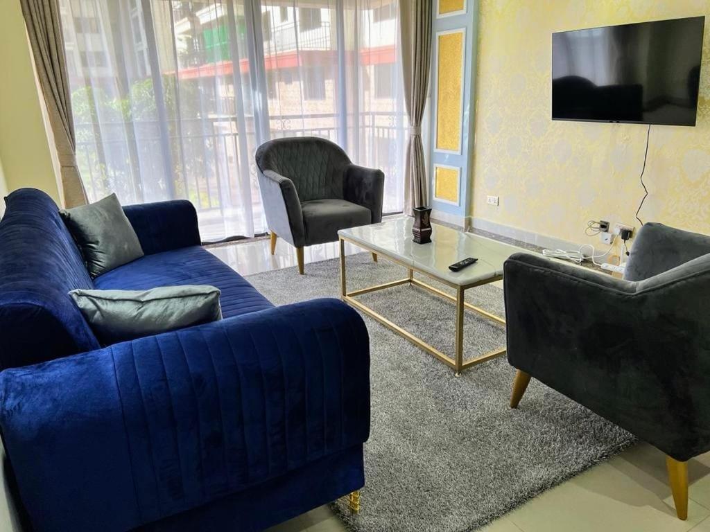 Apartment The Spacious Family Friendly Executively Furnished Three Bedroom With Breathtaking Views And Well Managed Garden For Chilling And Relaxing While Enjoying The Fresh Air And The Sunshine Of *