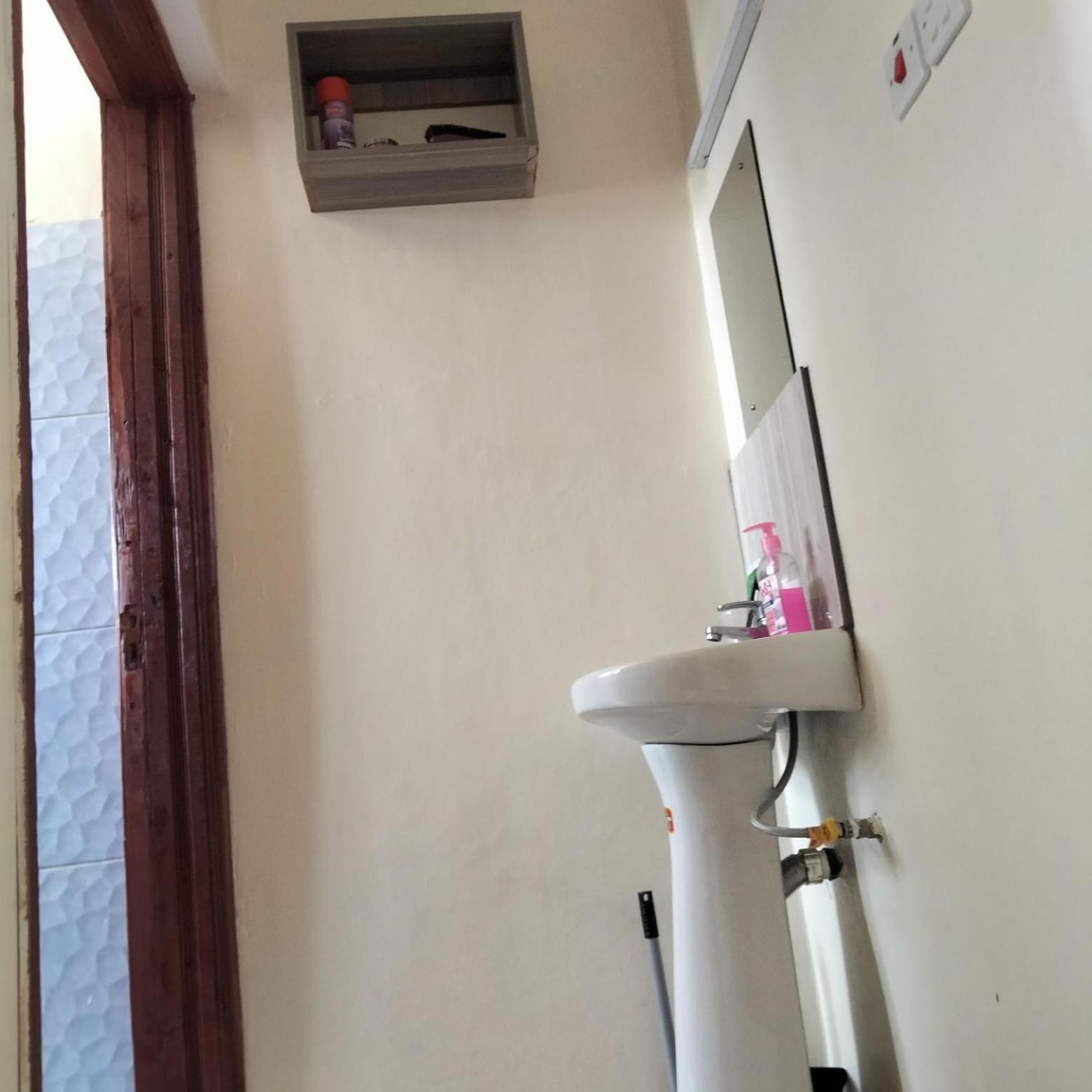 Jetview Court Apartment
