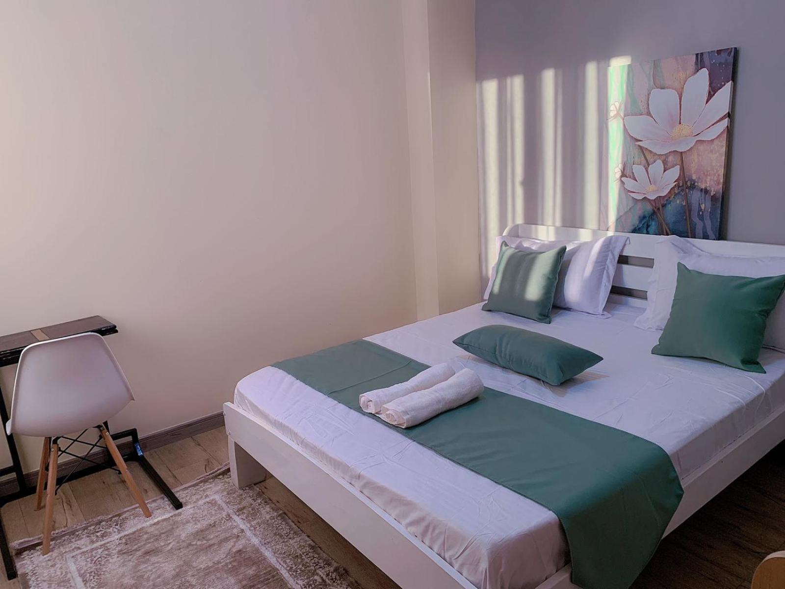The Executive Cozy Corner With Breathtaking Views ,rooftop Chill Spot Area,heated Swimming Pool ,gym And Modern Lifestyle Amenities * Nairobi
