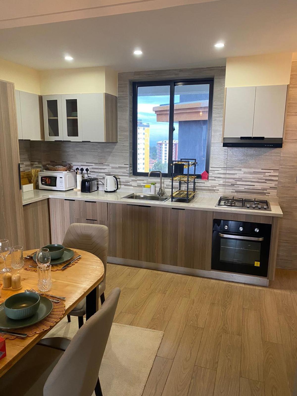 Executive Elegant Wanderers Rest Two Bedroom With Amazing Views,heated Swimming Pool ,gym And Private Ample Parking Space Which Offers Not Only Comfortable But Also Luxurious Lifestyle Apartment
