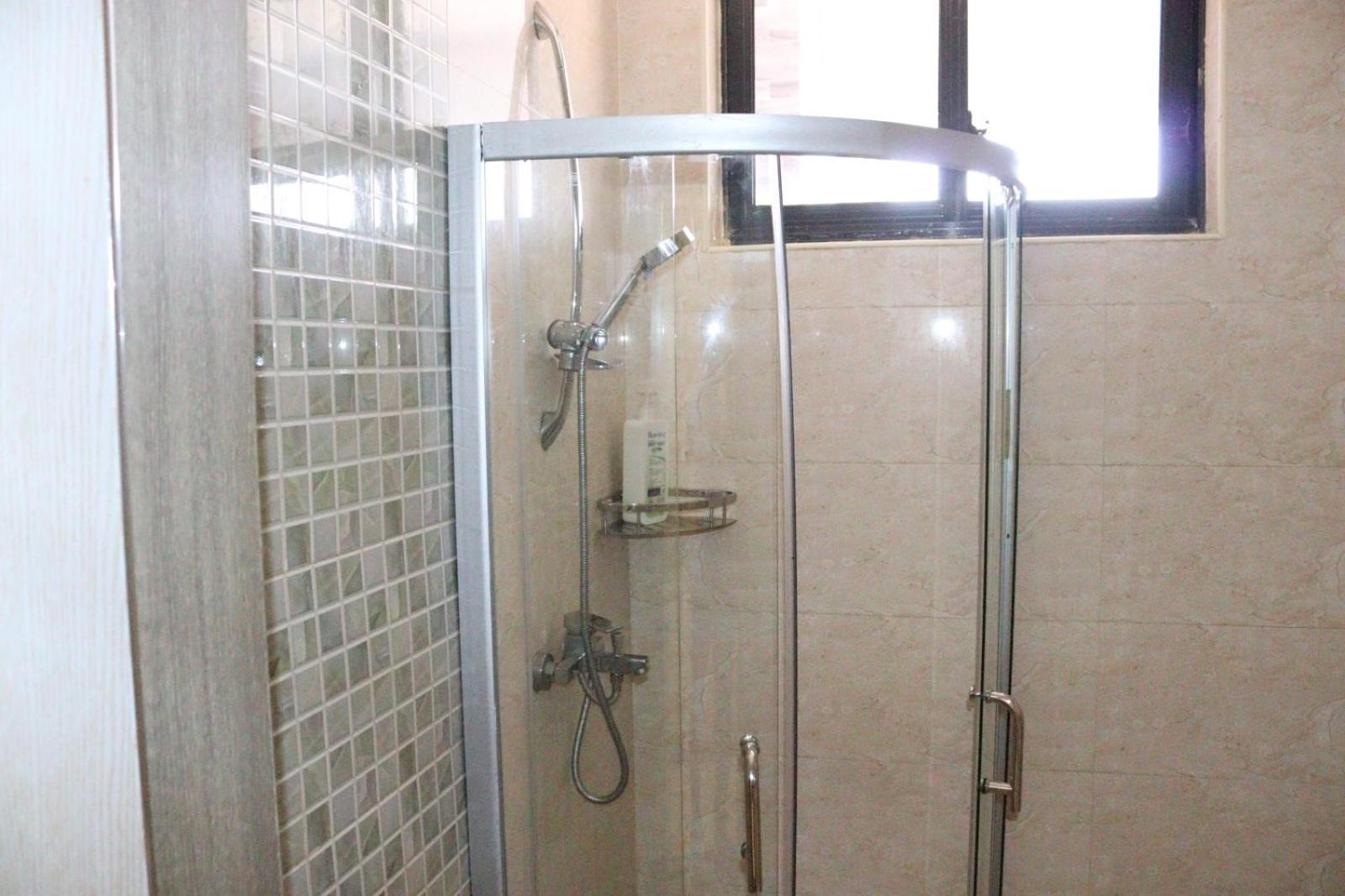 Apartment The Elegant Luxury Skyline With Heated Swimming Pool Fully Equipped Gym And,free Parking Space And A Relaxing Rooftop With Scenic Views