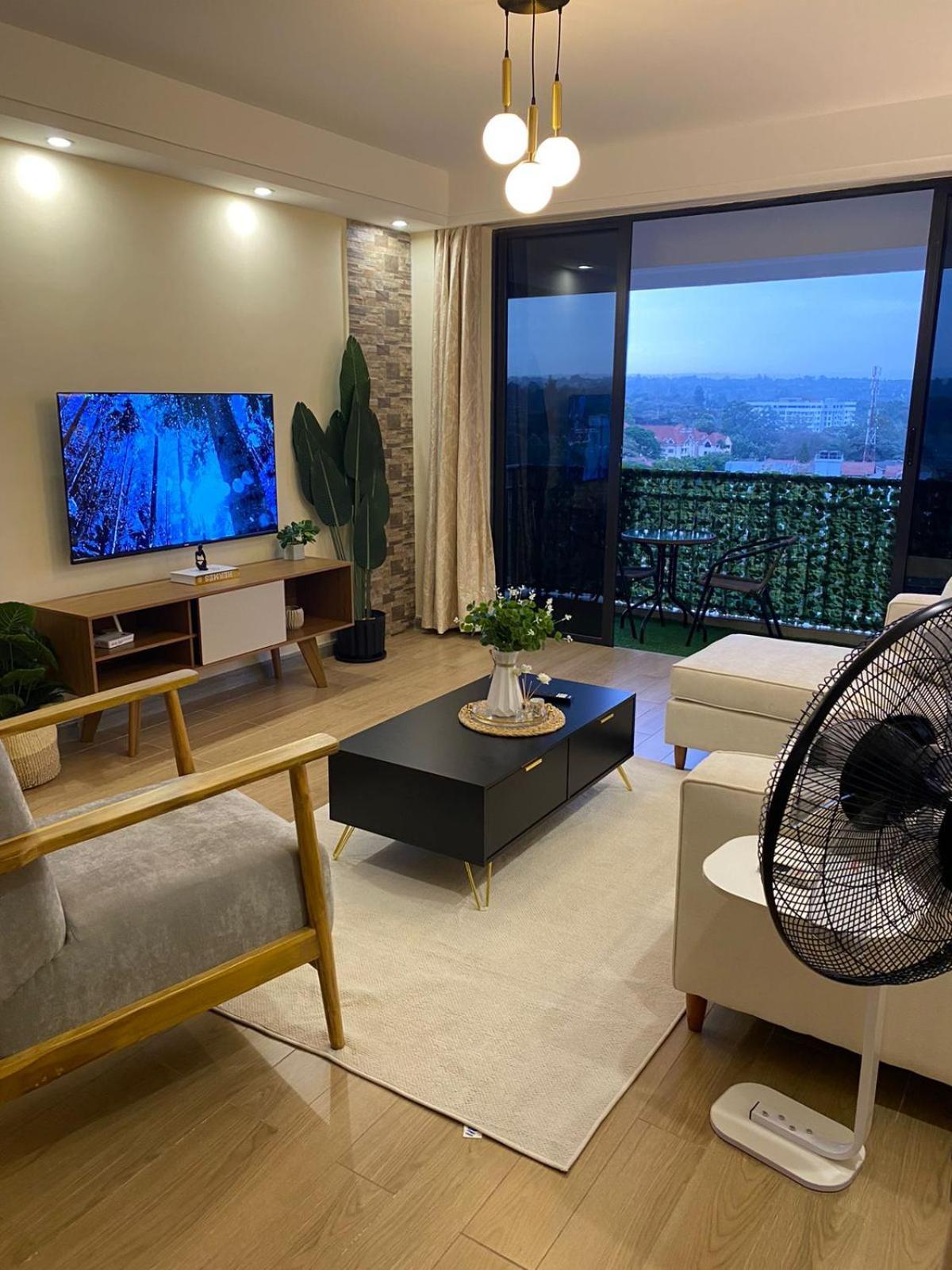 The Elegant Luxury Skyline With Heated Swimming Pool Fully Equipped Gym And,free Parking Space And A Relaxing Rooftop With Scenic Views Apartment *