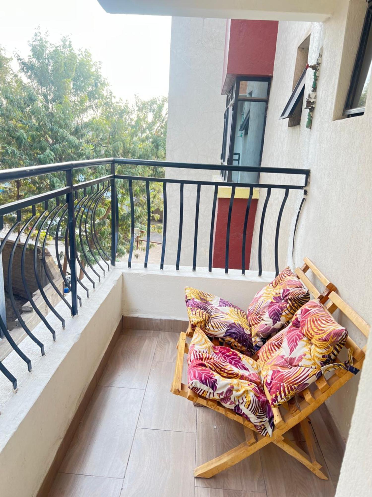 Apartment Kipepeo Modern Apartment-1br Behind Imaara Mall Near Jkia Nairobi