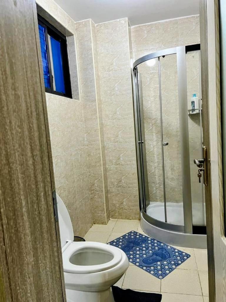 Apartment Garden View Haven Executive Three Bedroom With Amazing Views ,large Beautifully Designed Garden ,gym ,ample Parking Space And Children Playground Nairobi