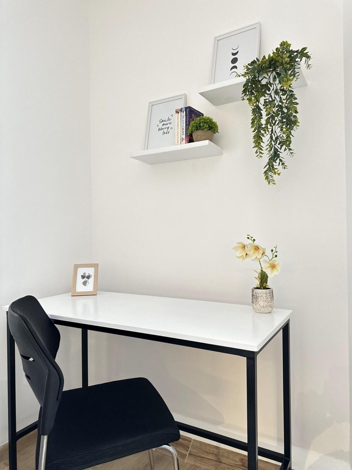 Cool Maskani - 1 Bedroom In Tatu Apartment *