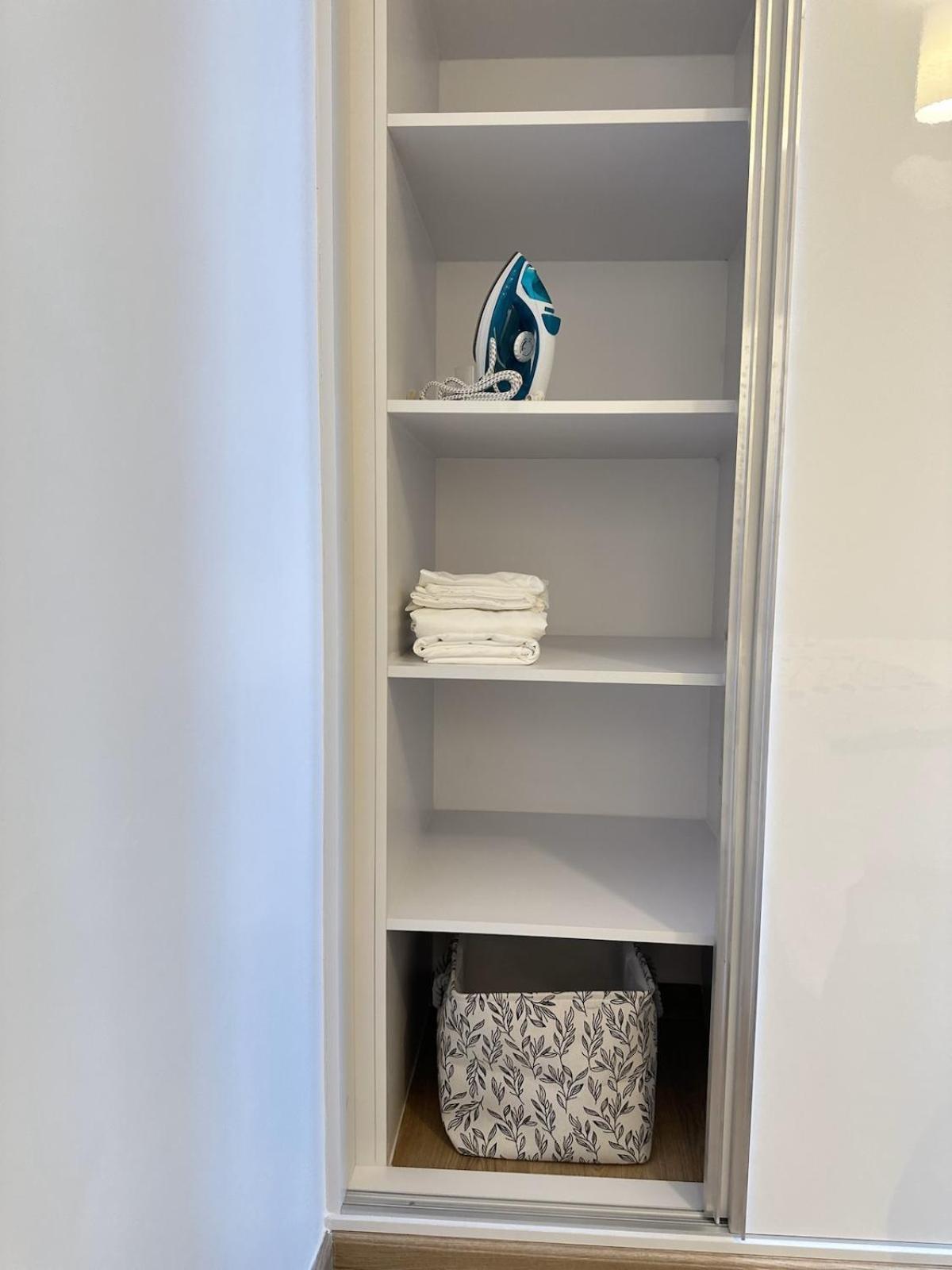 Cool Maskani - 1 Bedroom In Tatu Apartment *