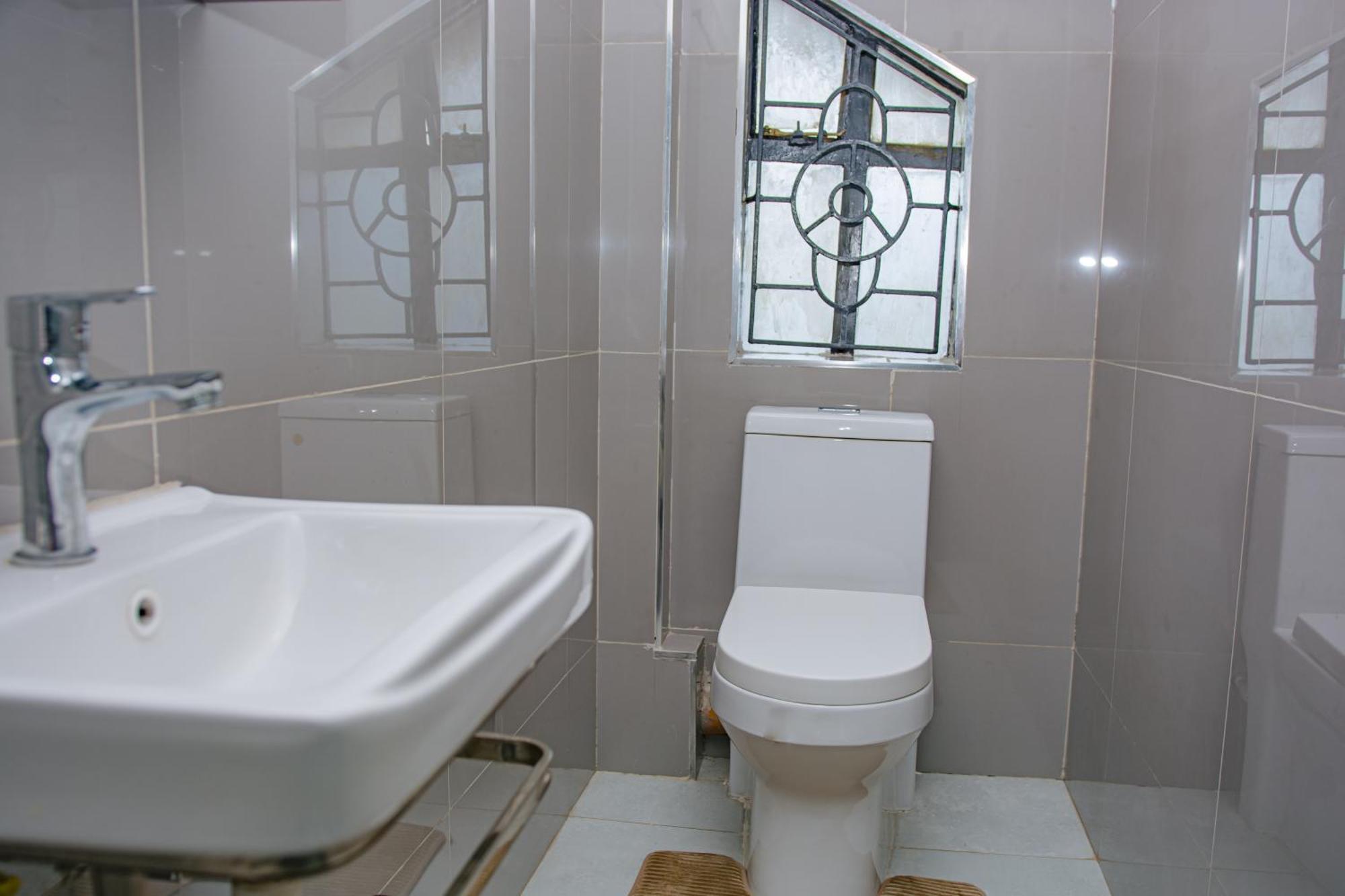 Apartment Kitwa Suites, A Modern African Retreat In The Heart Of Westlands *
