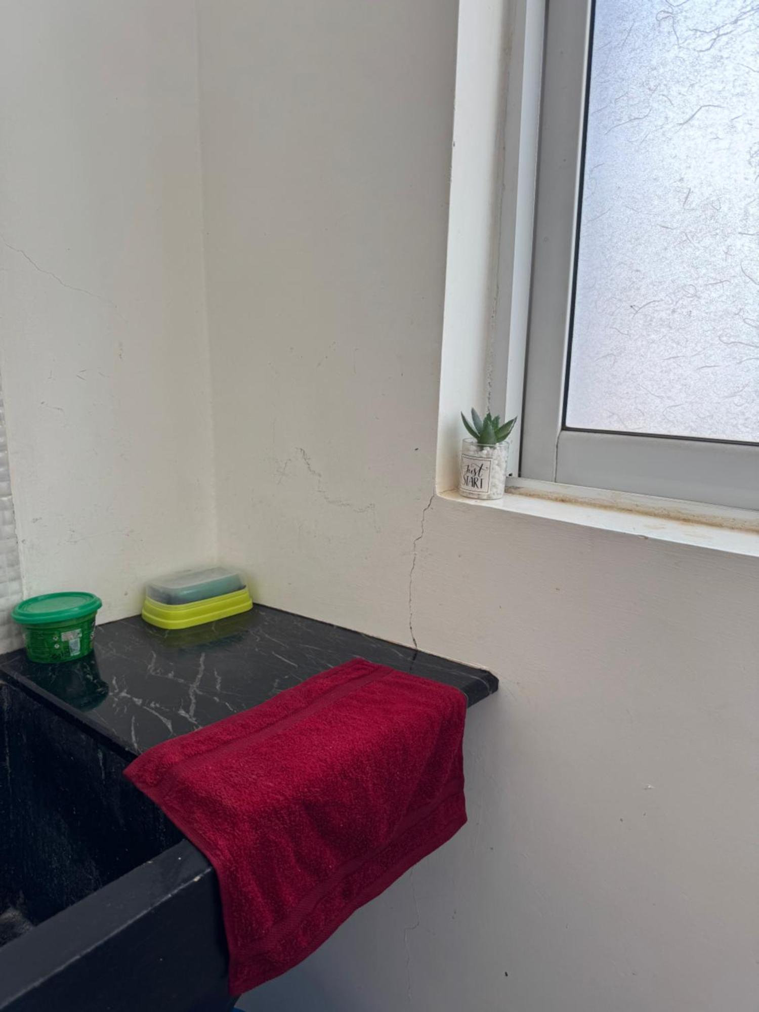 Apartment The Glen Apache With A Pool *