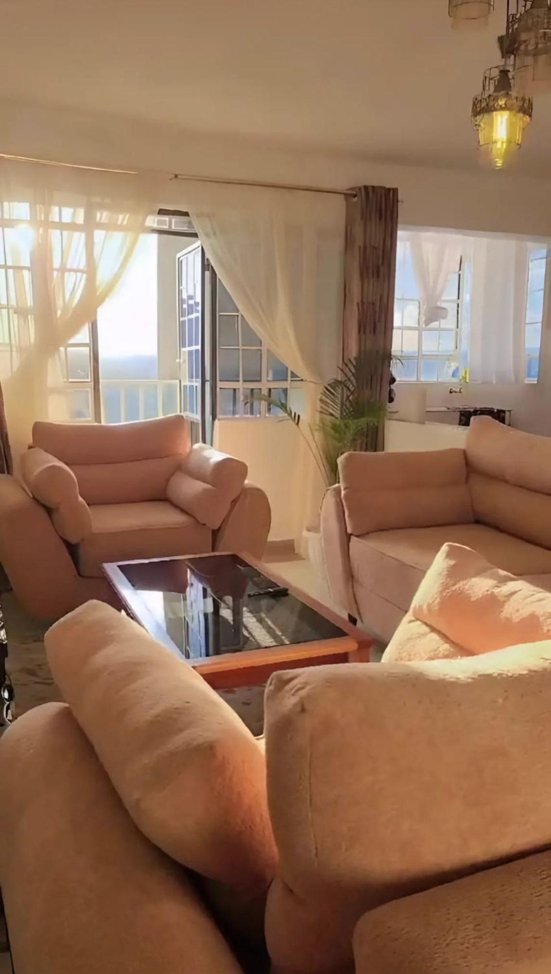Hideaway * Nairobi